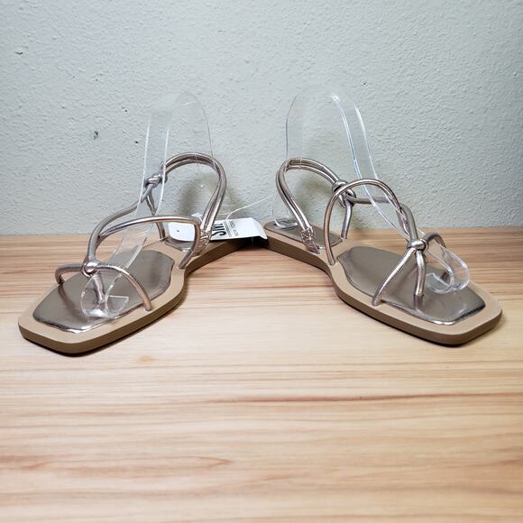 SM New York Size 8 Milly Strappy Flat Sandals Gold Metallic Summer Coastal Greek - Picture 3 of 7